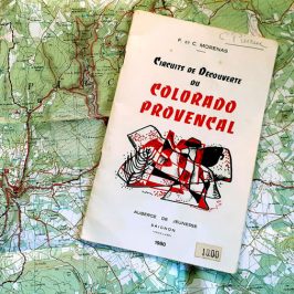 Livret Le colorado provençal son fond de carte IGN